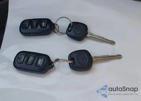 2005 Toyota Camry Xle from USA, damaged, VIN 4T1BE30K15U978726